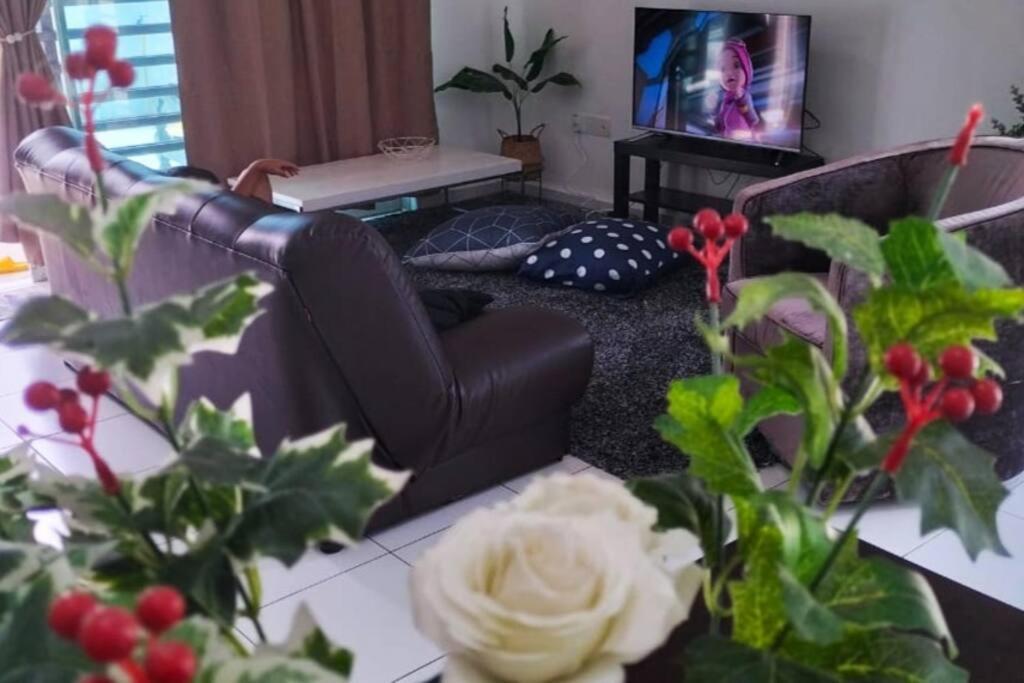 Iris 55 Corner Lot House Spacious Outdoor With Wi-Fi Джохор-Бару Экстерьер фото